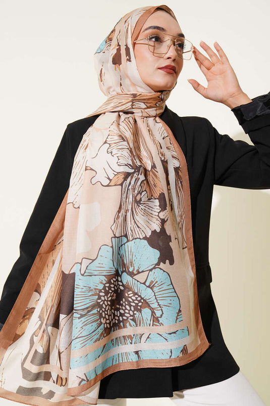 Scialle Lina modello Shelia Latte