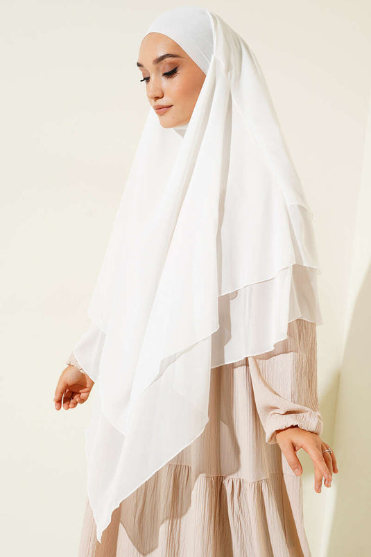 شال شيفون جاهز للتقديم باللون البيج