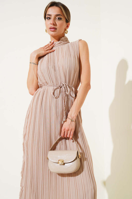 Ärmelloses Plissee-Midikleid Beige