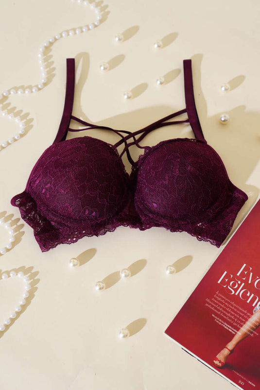 حمالة صدر متقاطعة من الدانتيل مبطنة بالسيليكون - لون أرجواني