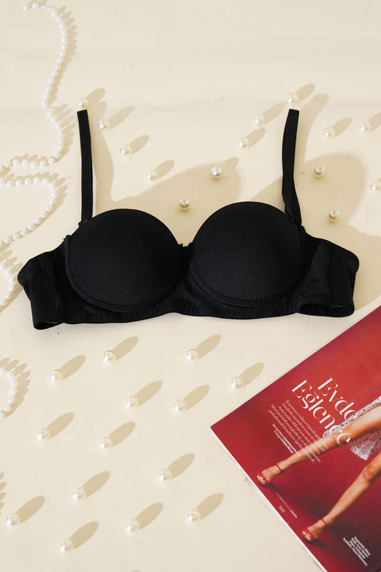 حمالة صدر مبطنة بالسيليكون بدون حمالات باللون الأسود