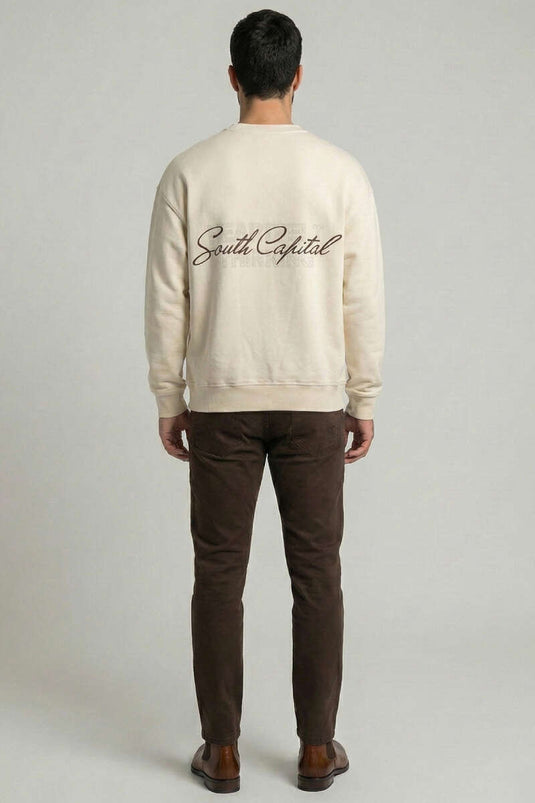 سويت شيرت رجالي بطبعة على الظهر باللون الكريم