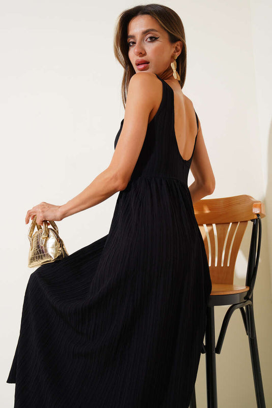 Sırtı U Yaka Elbise Siyah