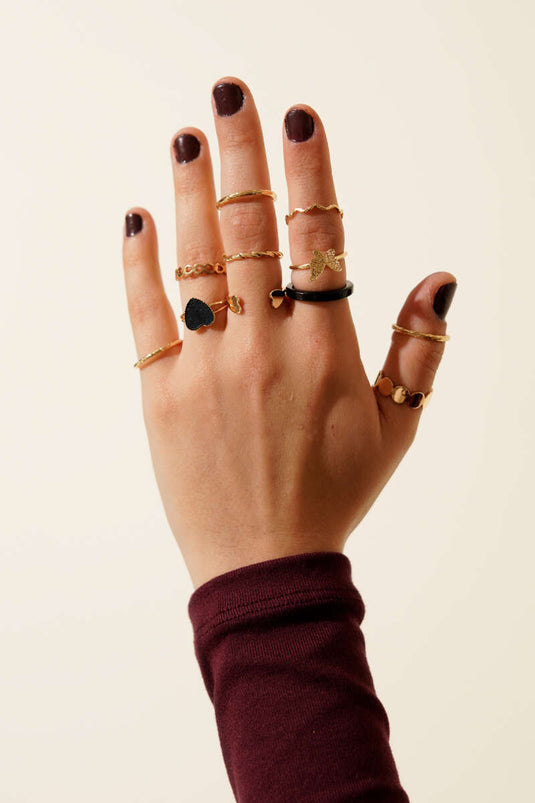 مجموعة خواتم بلاك هارت المكونة من 11 قطعة - تشكيلة 1