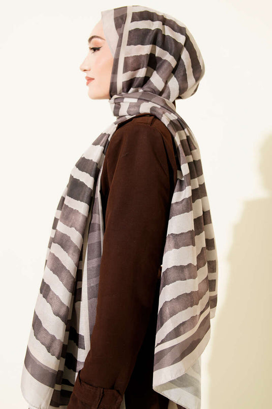 Bufanda Lina con estampado de palitos en color beige