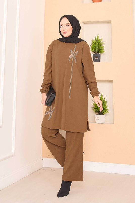 Gestileerd stenen patroon mini-spleet hijab pak bruin