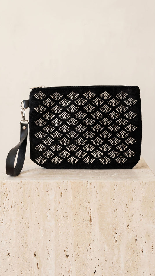 Stilize Stone-Detail Clutch Bag -133