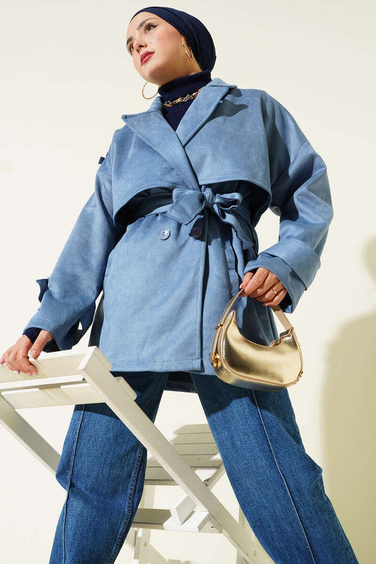 Trench-coat en daim avec cape et ceinture, bleu