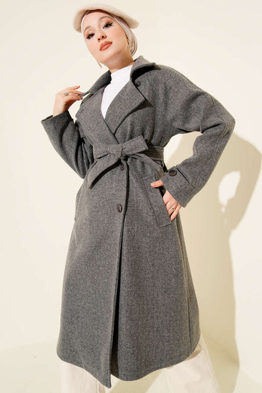 Double-breasted, wooden-buttoned, cashmere coat in smoke color