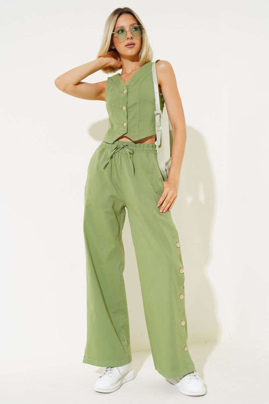 Two Piece Suit with Wooden Buttons and Vest in Green