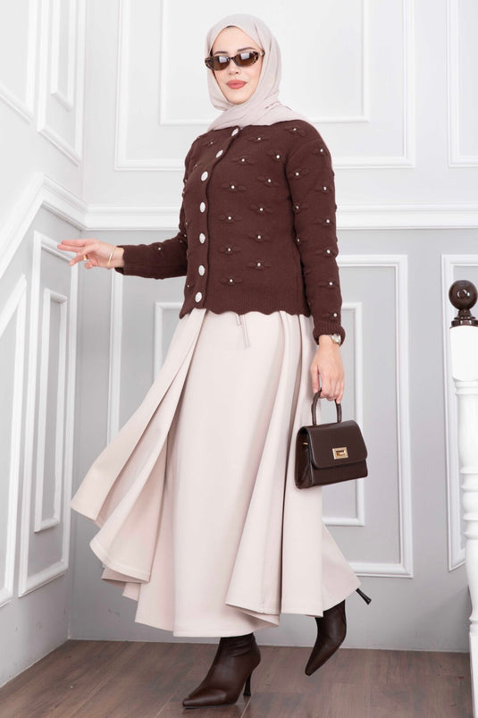 Gilet Court En Angora Avec Détails En Pierre Et Boutons - Café