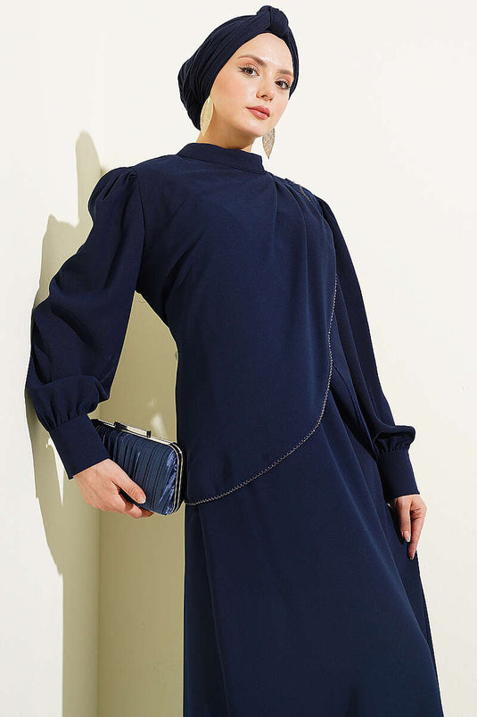 Ensemble deux pièces jupe salopette avec détails en pierre, bleu marine