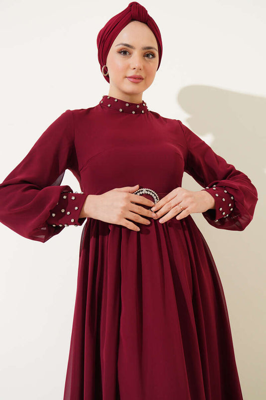 Taş Detaylı Kemerli Şifon Elbise Bordo