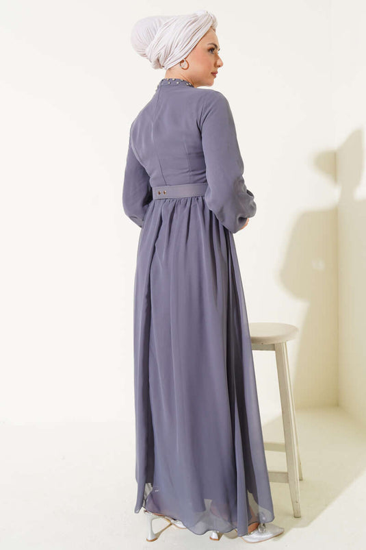 Taş Detaylı Kemerli Şifon Elbise Kayrak Grisi