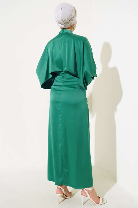 Taş Detaylı Pelerin Elbise Yeşil