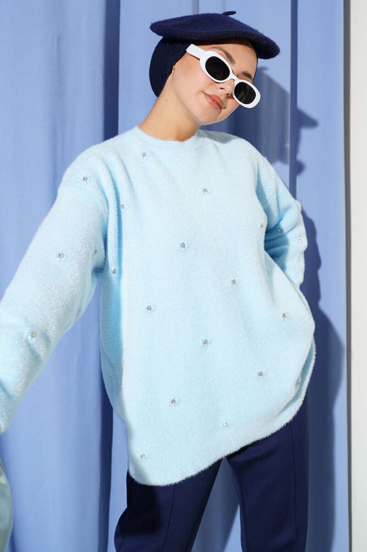 سترة لحية بتفاصيل حجرية زرقاء