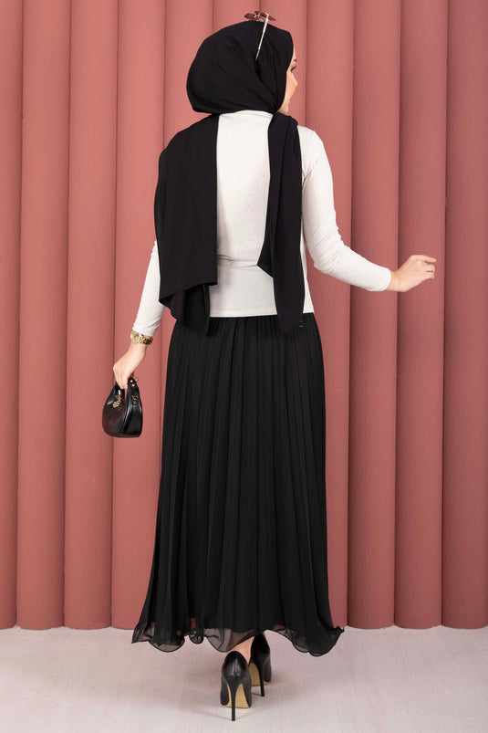 Stone Detailed Sandy Body Stone