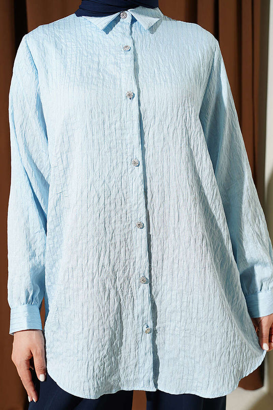 Chemise à paillettes avec boutons en pierre, couture rayée, bleu glacier