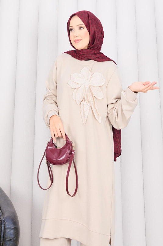 Taş İşlemeli Kabartma Çiçekli Tesettür Takım Taş