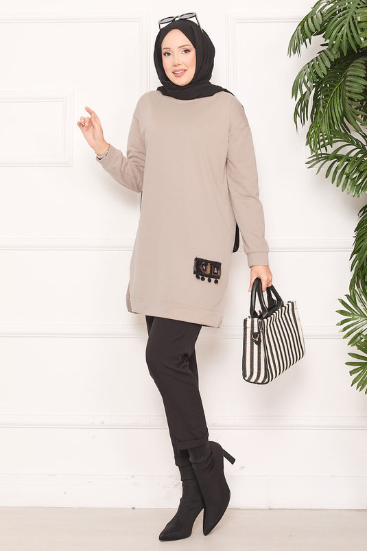 تونيك حجاب بومبوم مطرز بالحجر من المنك