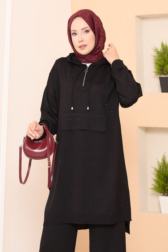 طقم ثنائي القطع من التريكو بغطاء الرأس مع زخرفة بالحجارة أسود