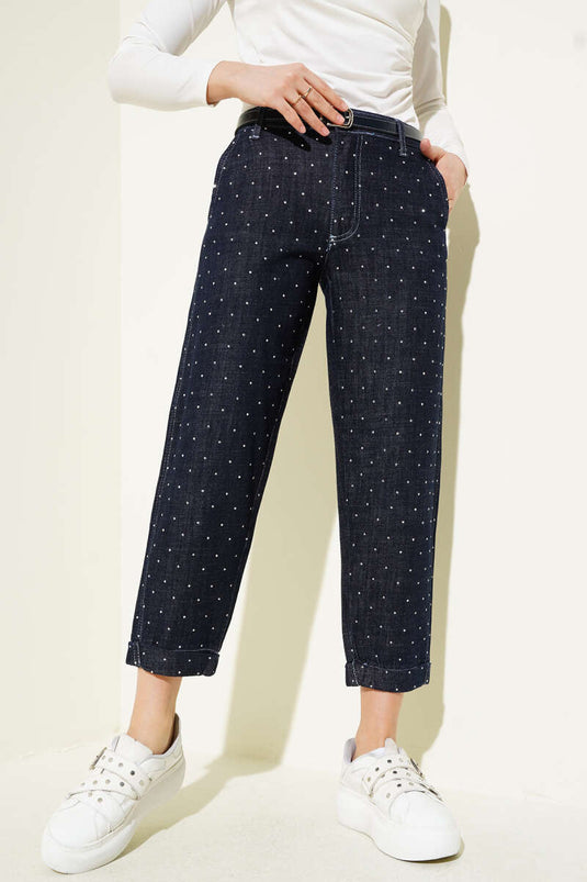 Pantalon en jean bleu marine orné de pierres