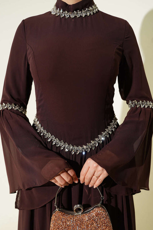 Robe de soirée en mousseline ornée de pierres, couleur café