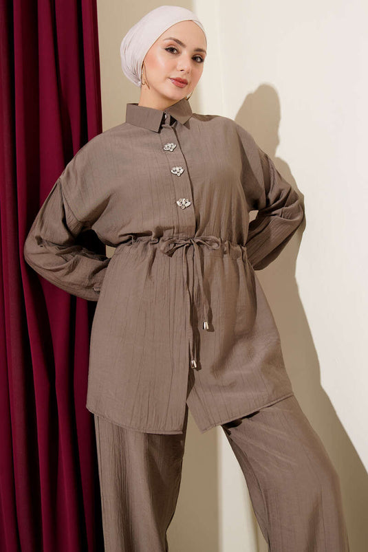Ensemble tunique à ceinture avec pierre, deux pièces, couleur vison