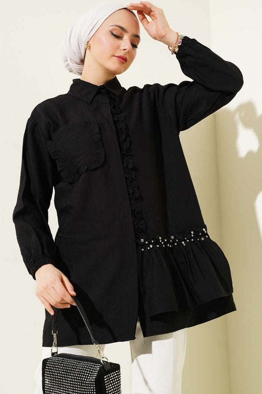 قميص أسود بكشكشة حجرية