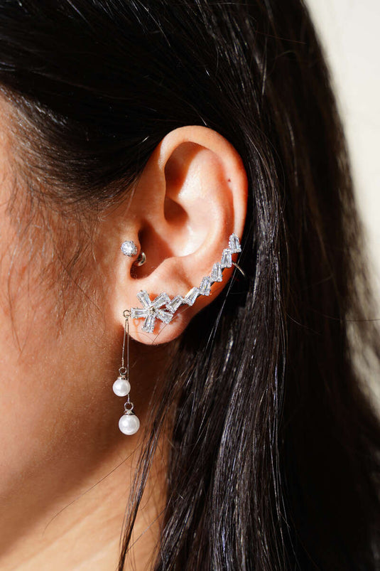 Boucle d'oreille en cartilage du tragus ornée de pierres, argent