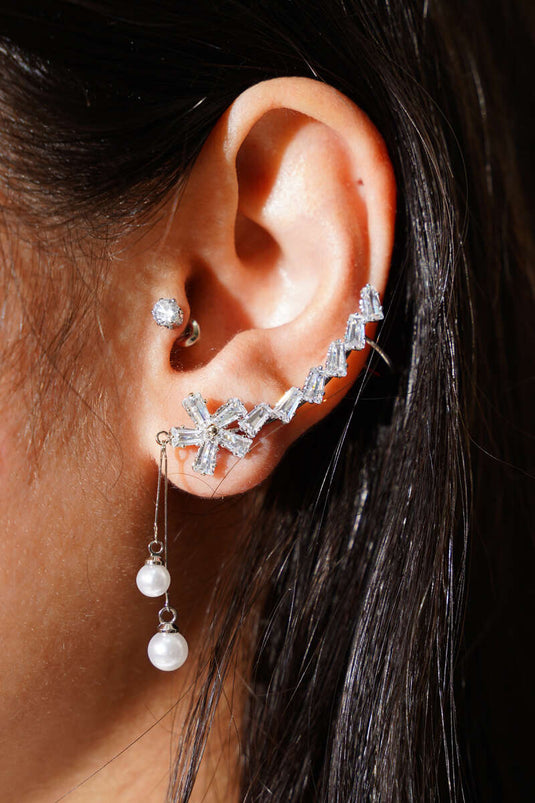 Boucle d'oreille en cartilage du tragus ornée de pierres, argent