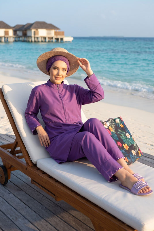 Maillot de bain trois pièces modeste avec demi-fermeture éclair et pierres, violet