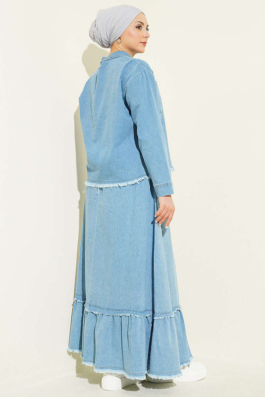 Ensemble deux pièces avec jupe en jean à détails pompons bleu clair