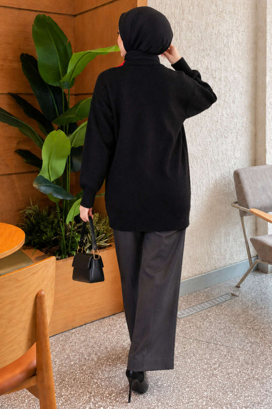 Gilet Noir À Poches Et Détail De Barbe