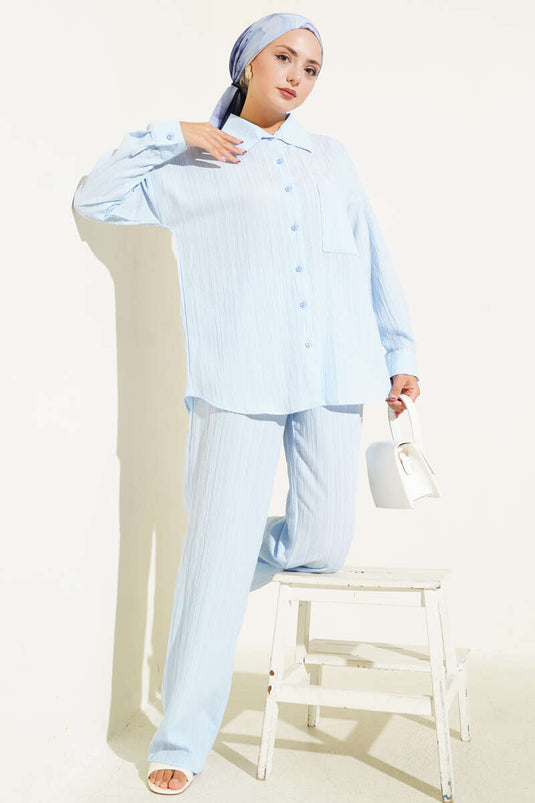 بدلة أساسية من قطعتين بجيب واحد باللون الأزرق