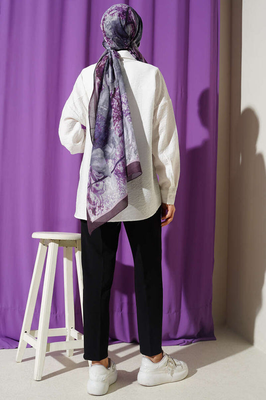 Chemise à épaules tombantes avec une poche, blanche