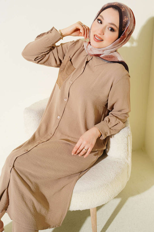 Ensemble décontracté deux pièces mini avec poche Tek et pierres, couleur vison