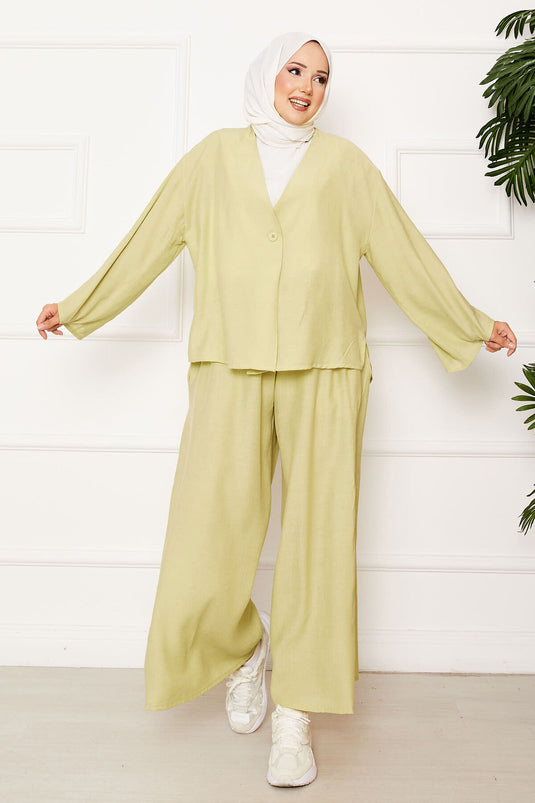 Loose Fit Two-Piece Set With Single Button Detail In Olive Green