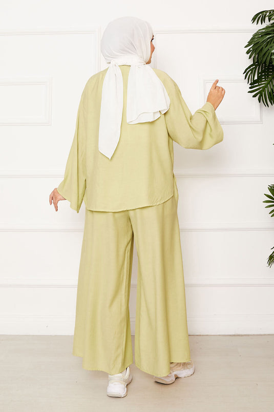 Loose Fit Two-Piece Set With Single Button Detail In Olive Green