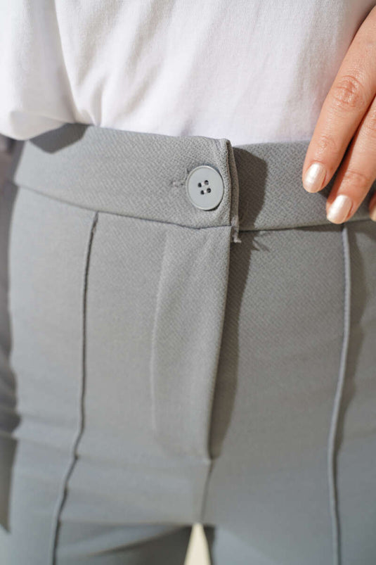 Pantalon Rayé À Un Bouton Gris