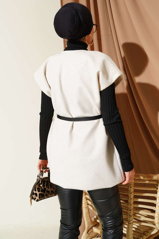 Gilet beige à un bouton et ceinture, avec barbe