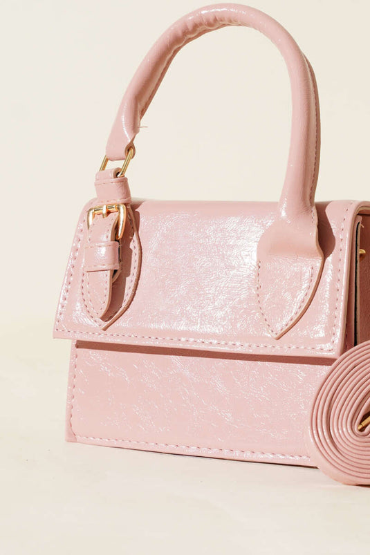 Single Belt Detailed Patent Leather Bag Powder