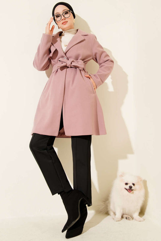 Manteau en cachemire à une épaule et boutons détaillés en poudre