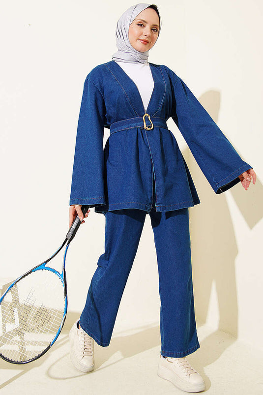 Completo in jeans con cintura fibbia blu