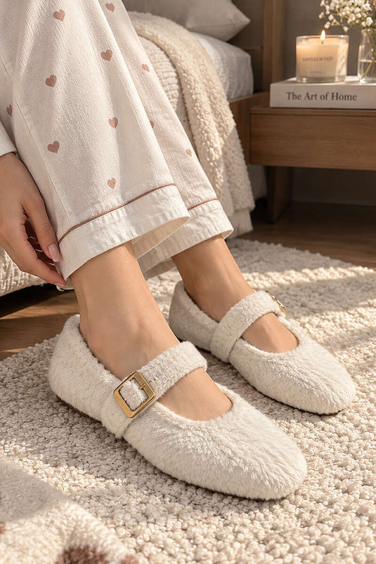 Buckle Plüsch Hausschuh Creme