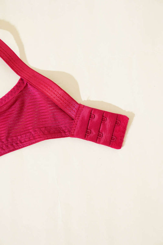 حمالة صدر صغيرة الحجم باللون العنابي