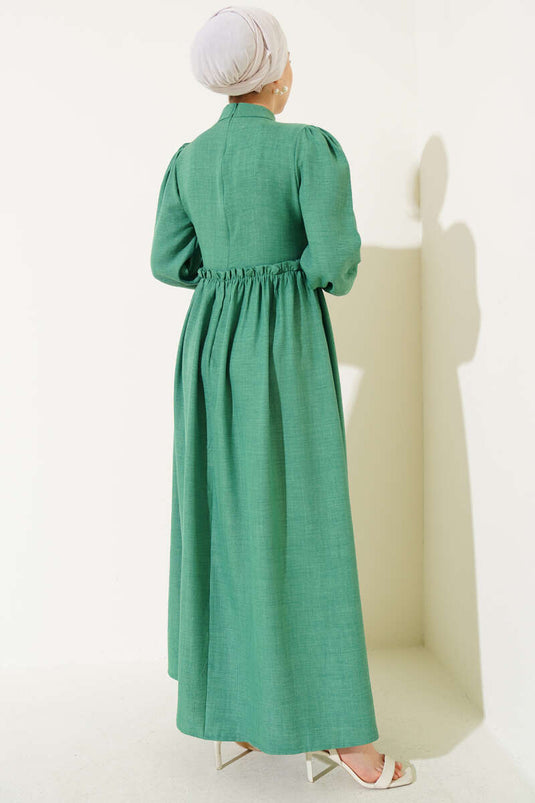 Vestido de tul con flores de color verde