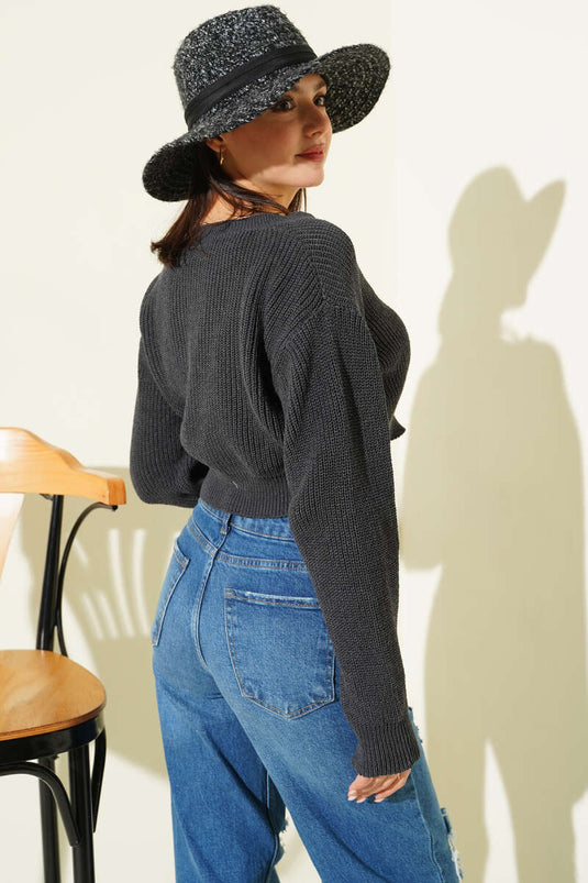 Three-Button Knitted Short Cardigan Smoky Gray