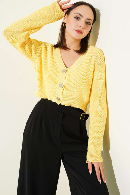 Three-Button Knitted Short Cardigan Yellow