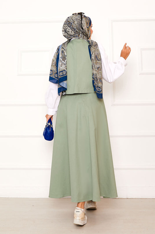 Ensemble Jupe Et Gilet À Trois Boutons Menthe